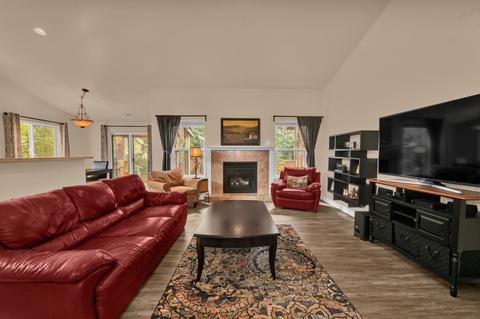 19512 Fishhawk Loop, Bend, OR 97702 photo 7