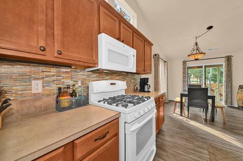 19512 Fishhawk Loop, Bend, OR 97702 photo 16