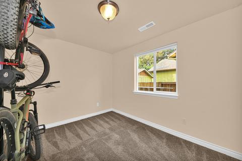 19512 Fishhawk Loop, Bend, OR 97702 photo 33
