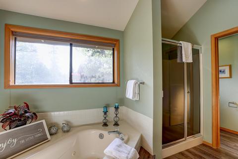 57649 Red Cedar Ln, Sunriver, OR 97707 photo 23