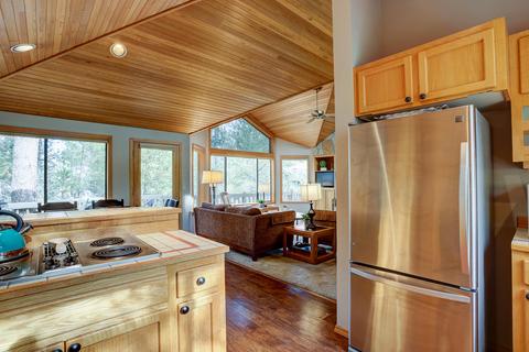 57649 Red Cedar Ln, Sunriver, OR 97707 photo 14