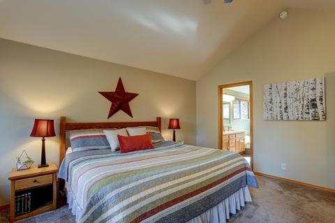 57649 Red Cedar Ln, Sunriver, OR 97707 photo 20