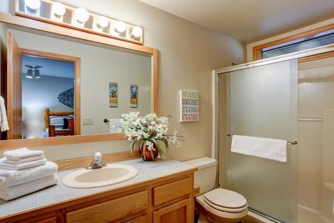 57649 Red Cedar Ln, Sunriver, OR 97707 photo 34