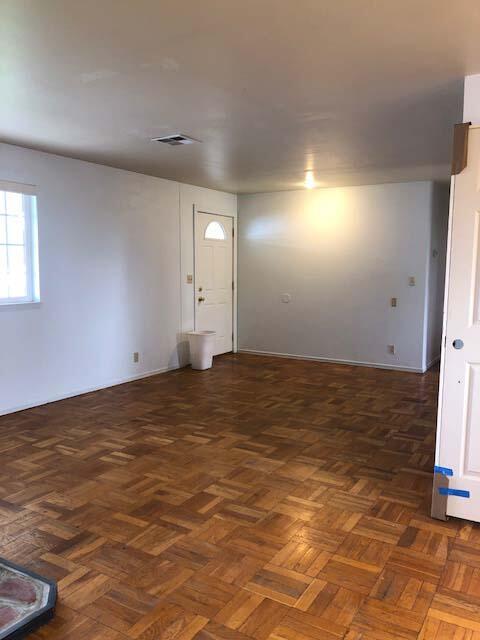 10550 Wright Ave, Klamath Falls, OR 97603 photo 4