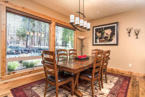 56191 Sable Rock Loop, Bend, OR 97707 photo 11