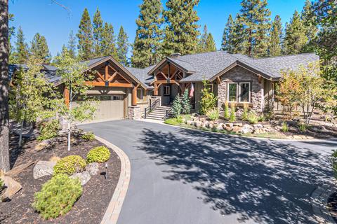 56191 Sable Rock Loop, Bend, OR 97707 photo 1
