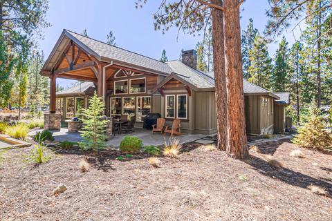 56191 Sable Rock Loop, Bend, OR 97707 photo 17