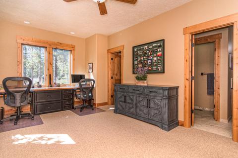 56191 Sable Rock Loop, Bend, OR 97707 photo 38