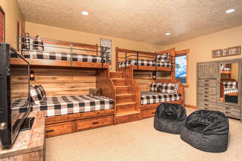 56191 Sable Rock Loop, Bend, OR 97707 photo 23