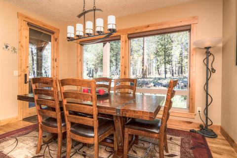 56191 Sable Rock Loop, Bend, OR 97707 photo 12