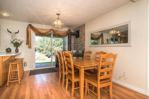 19528 Apache Rd, Bend, OR 97702 photo 11