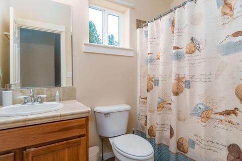 21385 Oakview Dr, Bend, OR 97701 photo 12