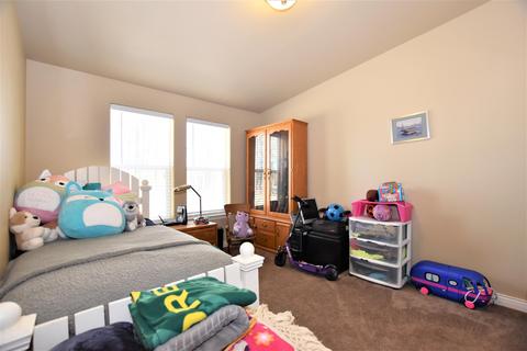 7706 Howard Rd, La Pine, OR 97739 photo 16