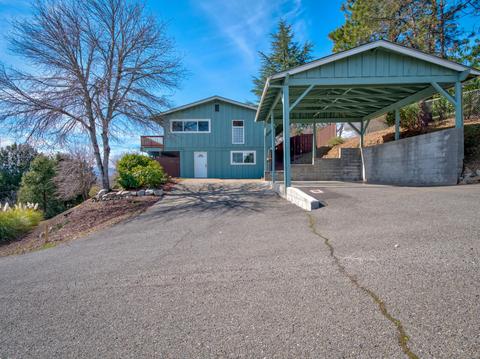 820 Mesa Dr, Eagle Point, OR 97524 photo 25