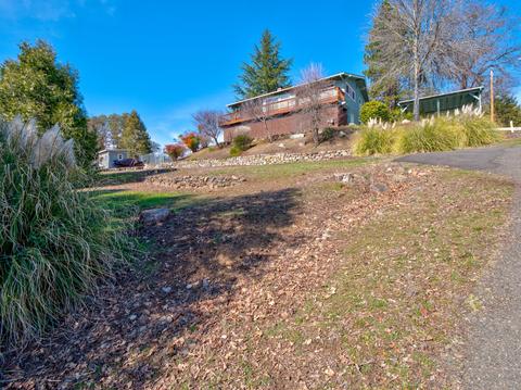 820 Mesa Dr, Eagle Point, OR 97524 photo 27