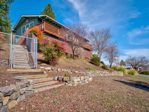 820 Mesa Dr, Eagle Point, OR 97524 photo 28