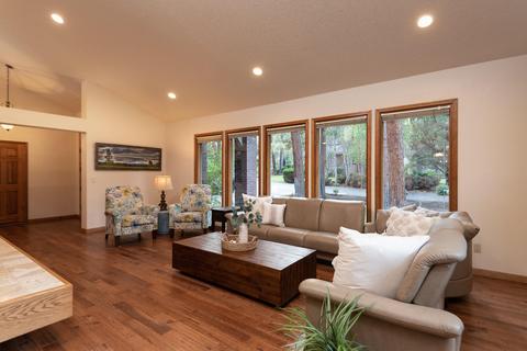 60646 Teton Ct, Bend, OR 97702 photo 5