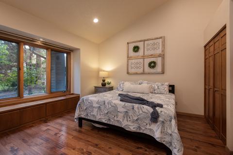 60646 Teton Ct, Bend, OR 97702 photo 17