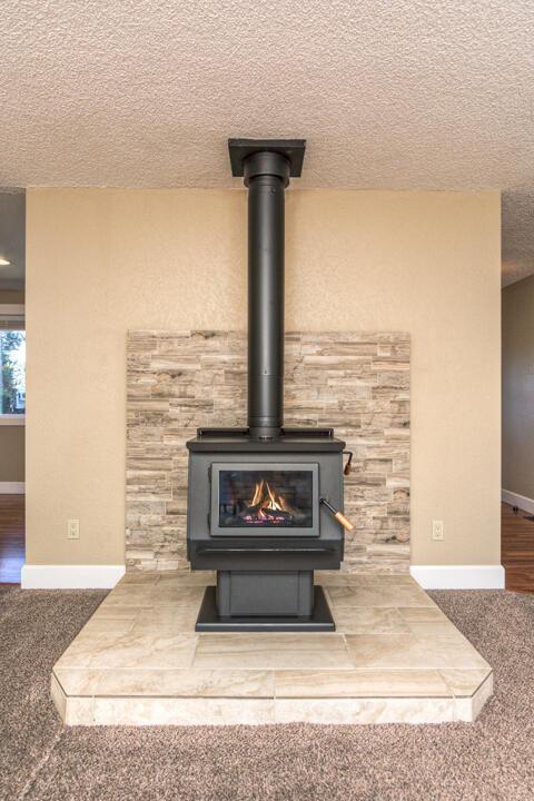 20617 Marlin Ct, Bend, OR 97701 photo 19