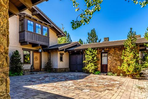 23097 Watercourse Way, Bend, OR 97701 photo 3