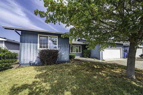 644 Clearview Way, Eagle Point, OR 97524 photo 4