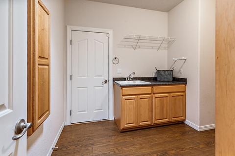 975 Greenway Ct, Eagle Point, OR 97524 photo 35