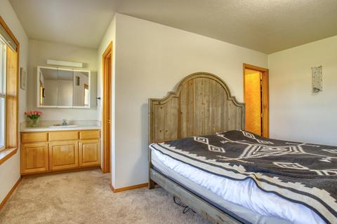 66592 Ponderosa Loop, Bend, OR 97703 photo 11