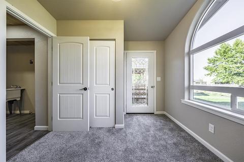 6922 Pinehurst St, Central Point, OR 97502 photo 18