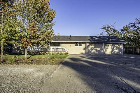 6922 Pinehurst St, Central Point, OR 97502 photo 27