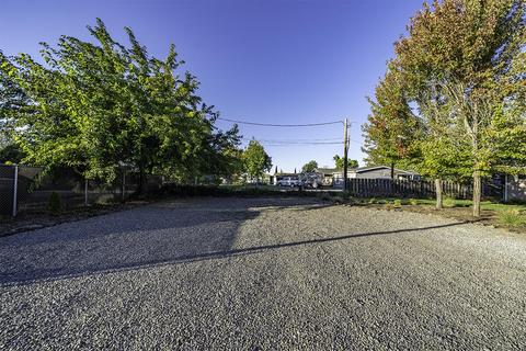 6922 Pinehurst St, Central Point, OR 97502 photo 28