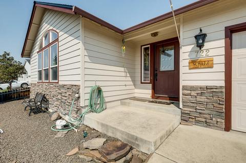 722 Crystal Dr, Eagle Point, OR 97524 photo 3