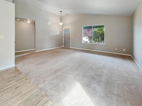 63347 Vogt Rd, Bend, OR 97701 photo 6