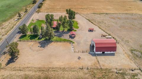 62939 Johnson Ranch Rd, Bend, OR 97701 photo 3