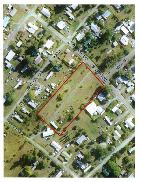 263 Walnut St, Myrtle Creek, OR 97457