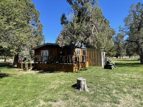62955 Johnson Ranch Rd, Bend, OR 97701 photo 3