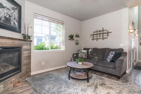 20456 Del Coco Ct, Bend, OR 97702 photo 5