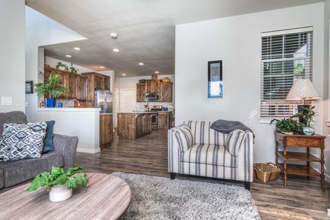 20456 Del Coco Ct, Bend, OR 97702 photo 6