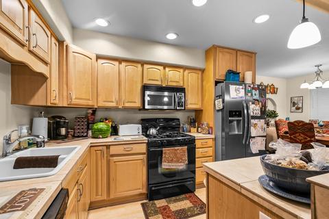 20874 Nova Loop, Bend, OR 97701 photo 15