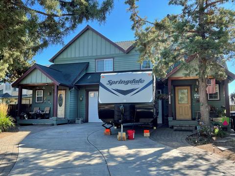 20874 Nova Loop, Bend, OR 97701 photo 1