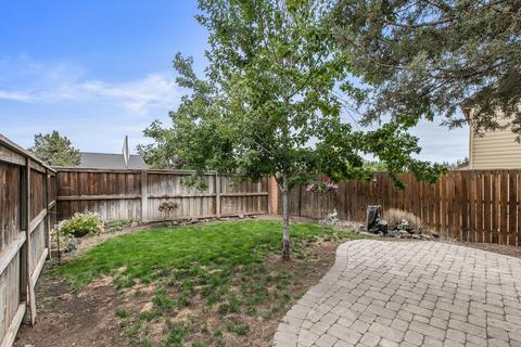 20874 Nova Loop, Bend, OR 97701 photo 3