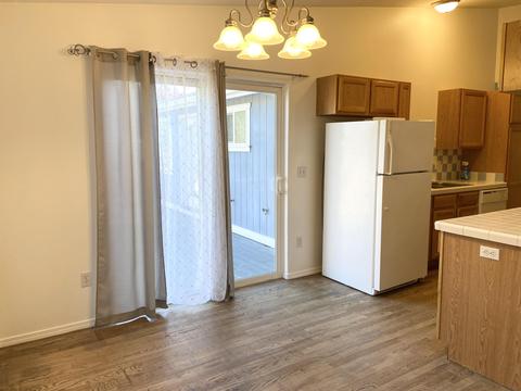 3312 NE Hoona Dr, Bend, OR 97701 photo 4