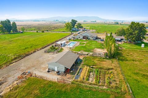 2817 Ball Rd, Eagle Point, OR 97524 photo 54
