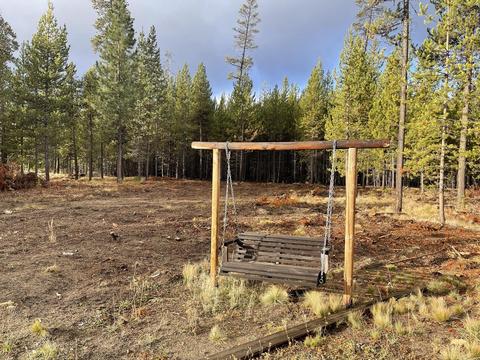 17088 Jacinto Rd, Bend, OR 97707 photo 3