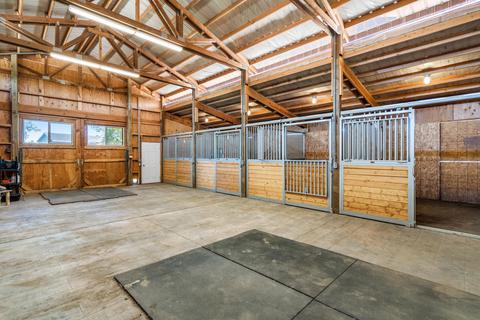 61665 Harmony Ln, Bend, OR 97702 photo 25