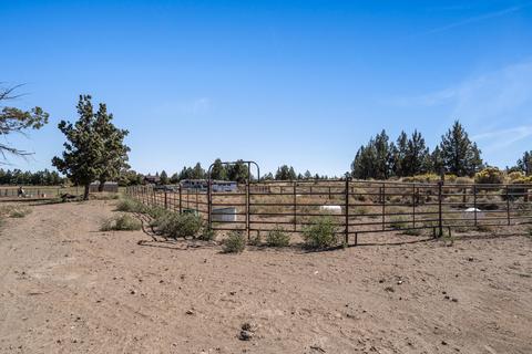 61665 Harmony Ln, Bend, OR 97702 photo 37