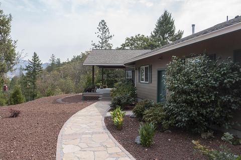 13245 Water Gap Rd, Williams, OR 97544 photo 4