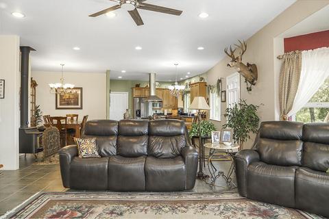 13245 Water Gap Rd, Williams, OR 97544 photo 13