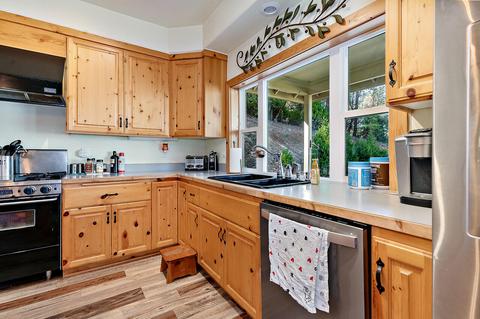 8112 E Antelope Rd, Eagle Point, OR 97524 photo 19