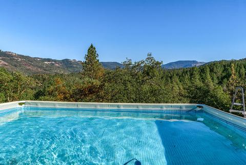 8112 E Antelope Rd, Eagle Point, OR 97524 photo 11