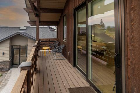 19138 Gateway Loop, Bend, OR 97702 photo 24